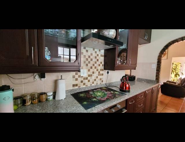 5 BEDROOM HOUSE FOR SALE IN BRACKENDOWNS